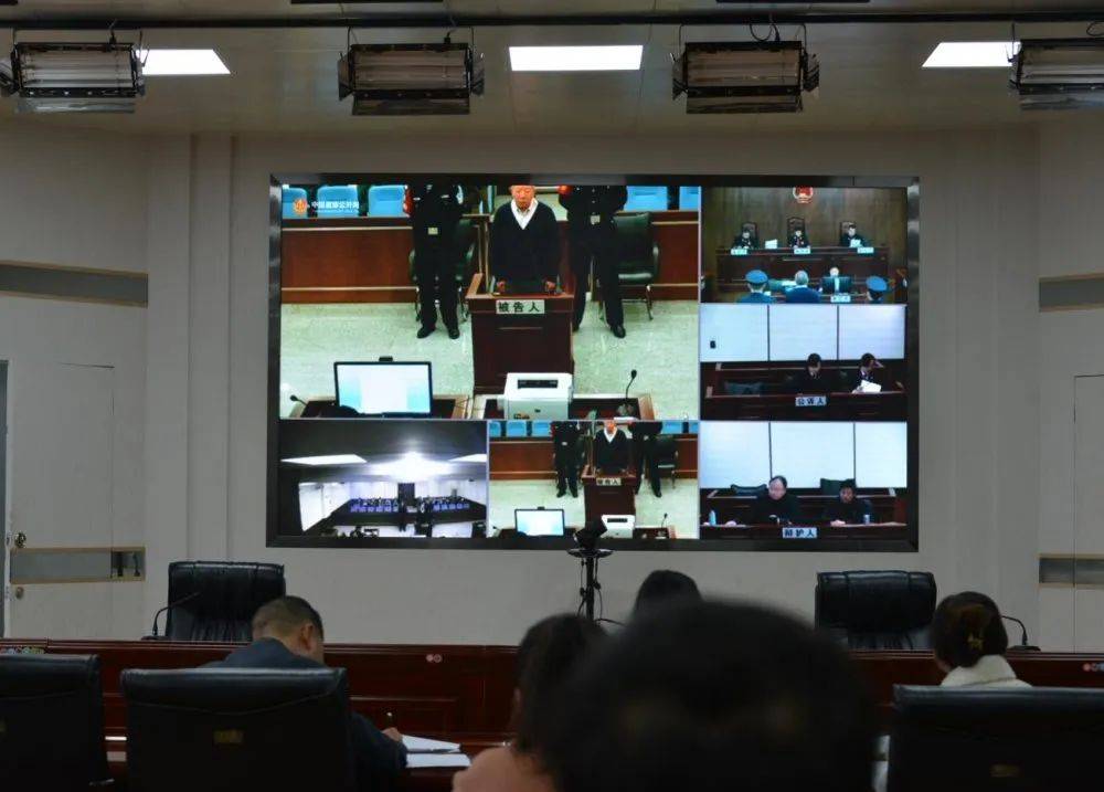 “panda sports”
市信访局组织寓目庭审录播视频开展干部职工警示教育(图2) “panda sports”
市信访局组织寓目庭审录播视频开展干部职工警示教育(图2)