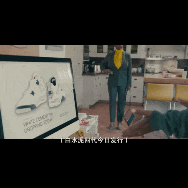 你 会 为 一 双 球 鞋 做 哪 些 疯 狂 的 事 ?【熊猫体育】(图11)
你 会 为 一 双 球 鞋 做 哪 些 疯 狂 的 事 ?【熊猫体育】(图11)