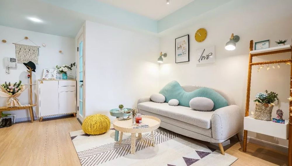 熊猫体育_iPhone12 Pro Max机模曝光:屏幕和外形长这样?(图1) xiongmao体育